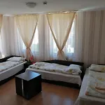 Tsenovi Πανσιόν