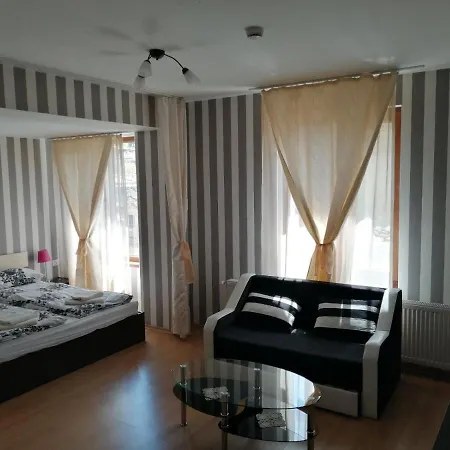 Tsenovi Casa de hóspedes Koprivshtitsa