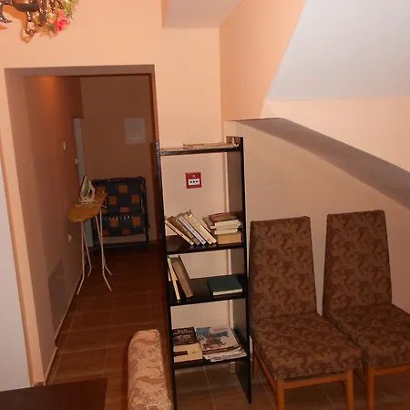 Guest house Tsenovi