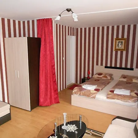 Casa de hóspedes Tsenovi 4*